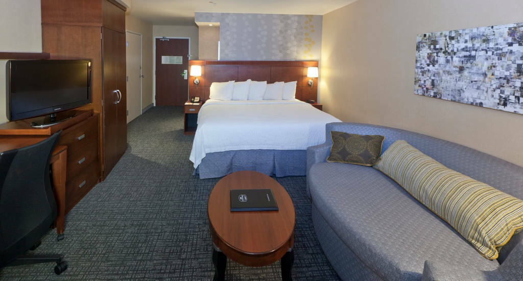 Courtyard By Marriott Ontario Rancho Cucamonga Hotel Bagian luar foto